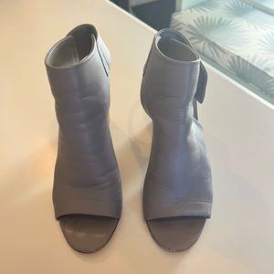 Vince woman’s shoes